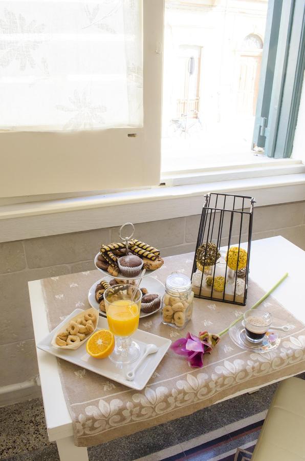 Bed and Breakfast Ingrosso House Lecce Exterior foto