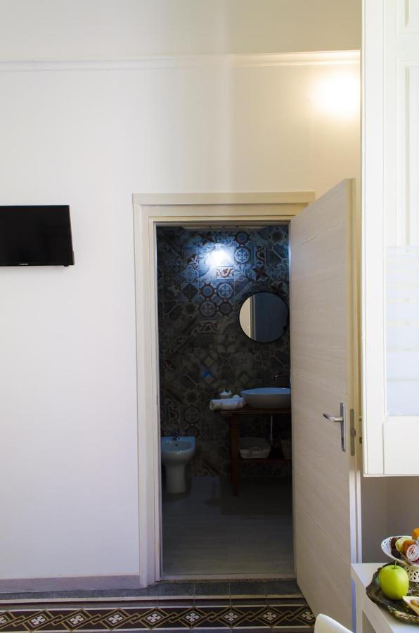Bed and Breakfast Ingrosso House Lecce Exterior foto