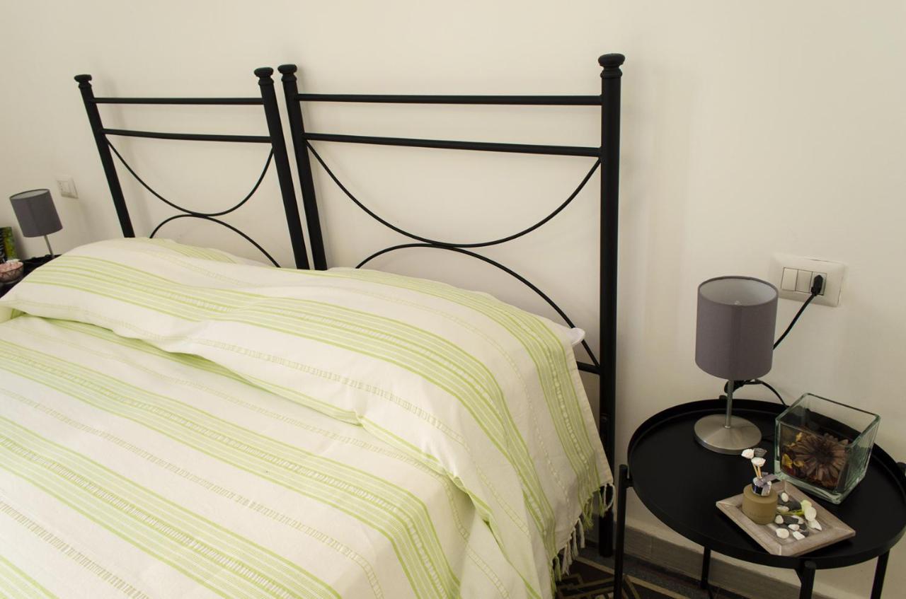 Bed and Breakfast Ingrosso House Lecce Exterior foto